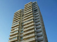 El Monarca en Peninsula 8016 1 grande